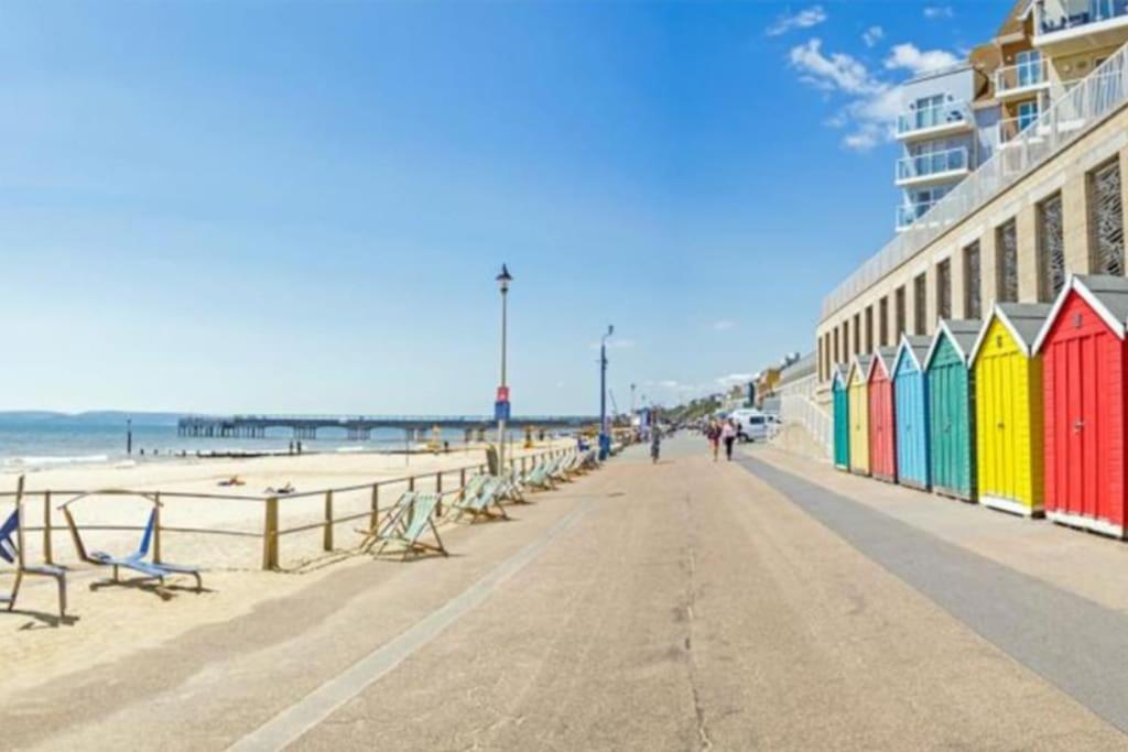 Secluded 10mins Walk To * Bournemouth