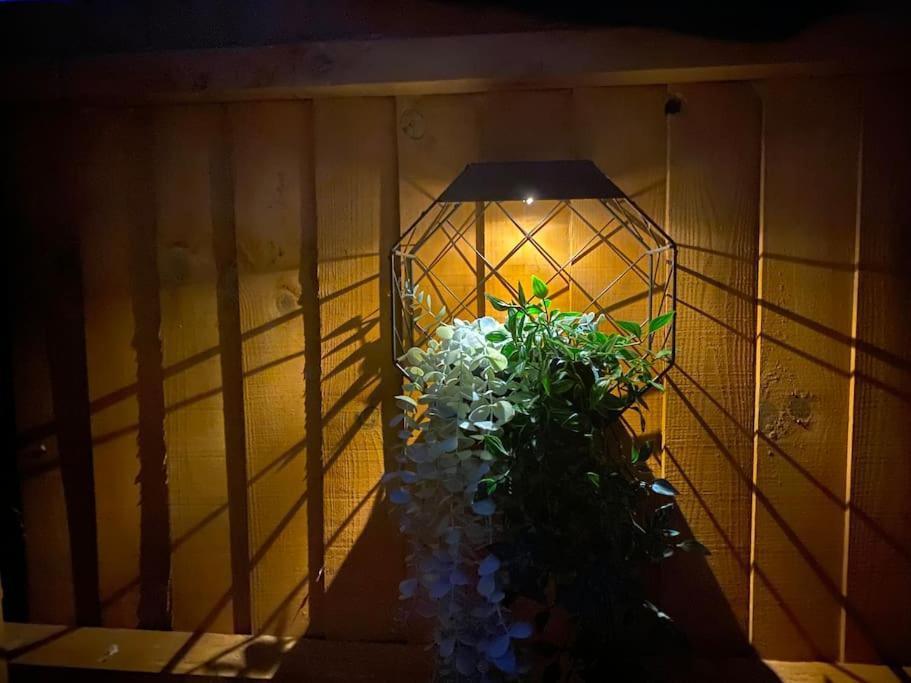 Stylish 1 Bedroom Outdoor Area And Hot Tub Bournemouth