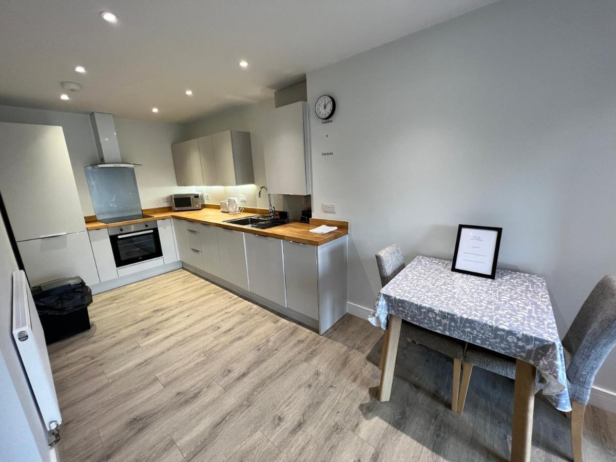 Apartment Wolverton Road,