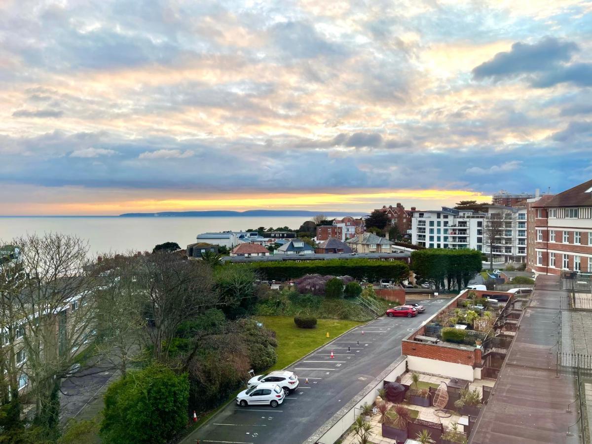Sea View Family By Gym & Parking * Bournemouth