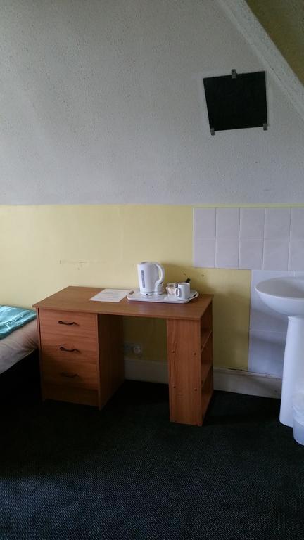 Sunrose Guest house *