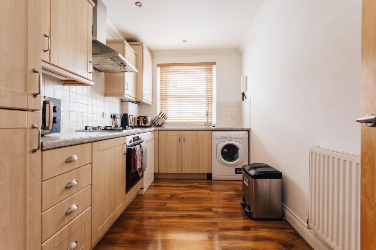 Quality Front Sleep Up To 7 Guests Apartment *