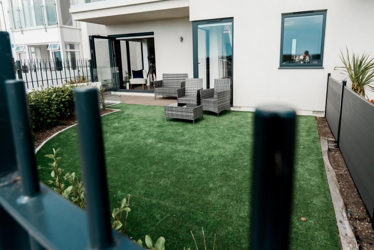 Brand New Beachfront Ground Floor With Garden 2 Bed 6 Guests Apartment Bournemouth