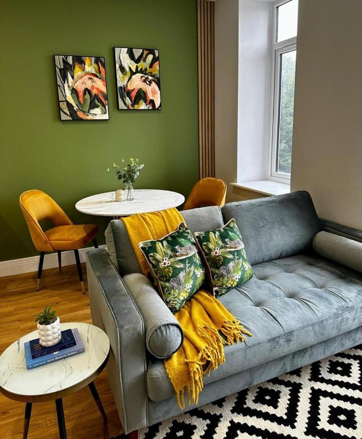 Sea Breeze - Pebbles Apartment Bournemouth