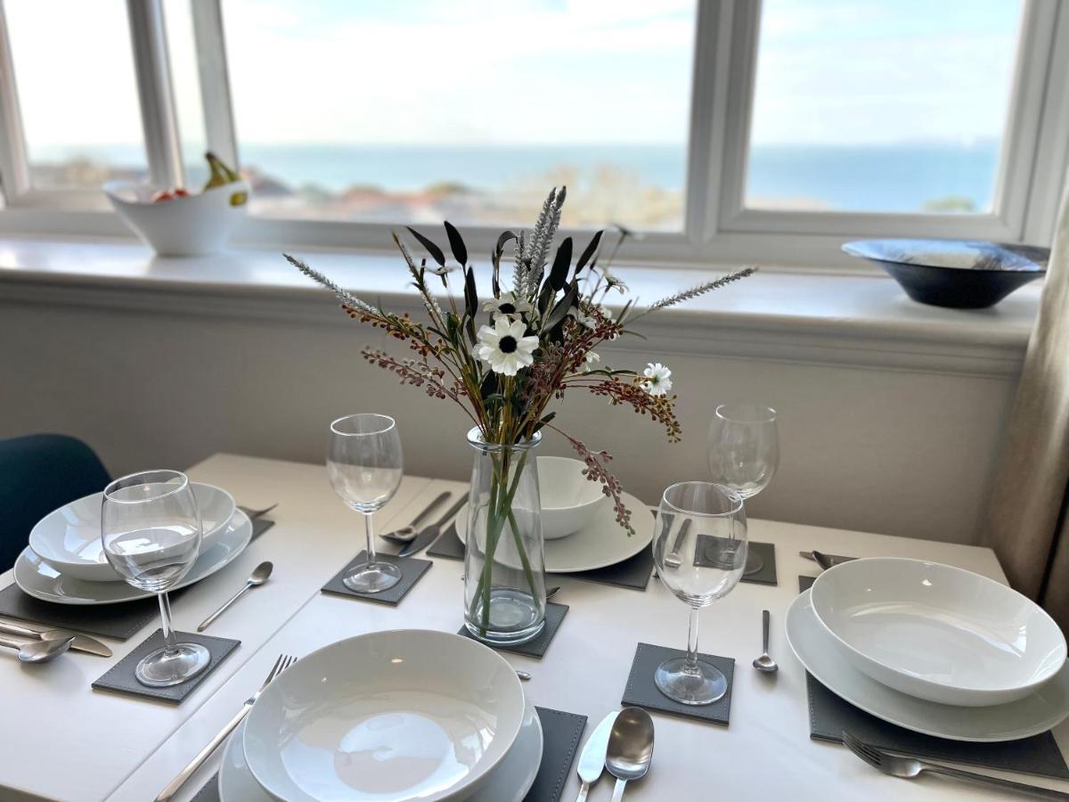Apartment Sea View Family By Gym & Parking Bournemouth