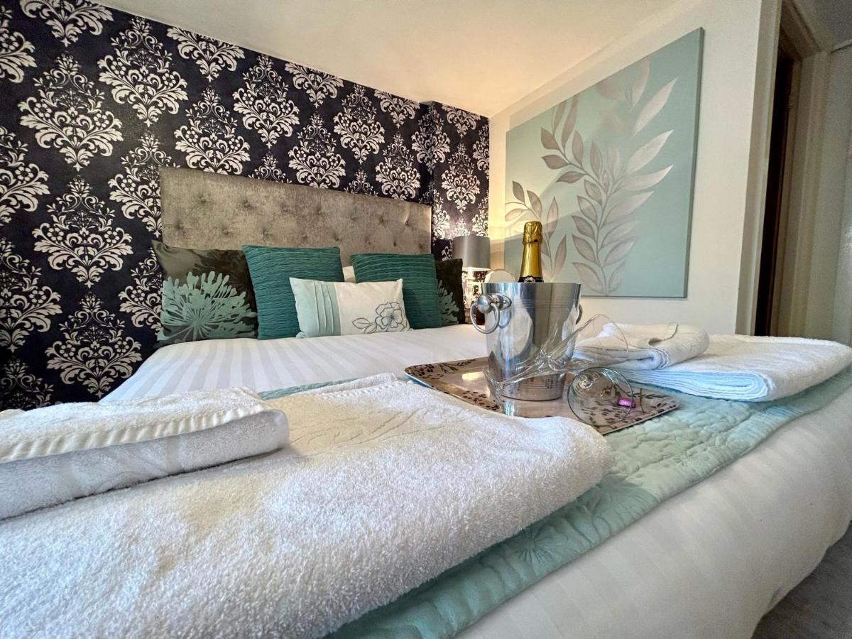 Bournecoast: Lovely Ground Floor Apartment, Near River & Beaches - Fm3001 *