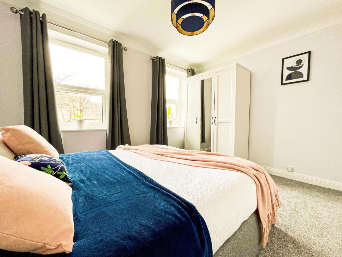 Hydeaway Beautiful 3 Bedroom House In A Great Location *