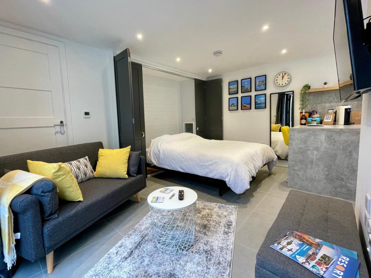 Tiny Home, Boscombe Manor *