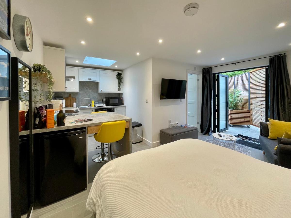 Tiny Home, Boscombe Manor *