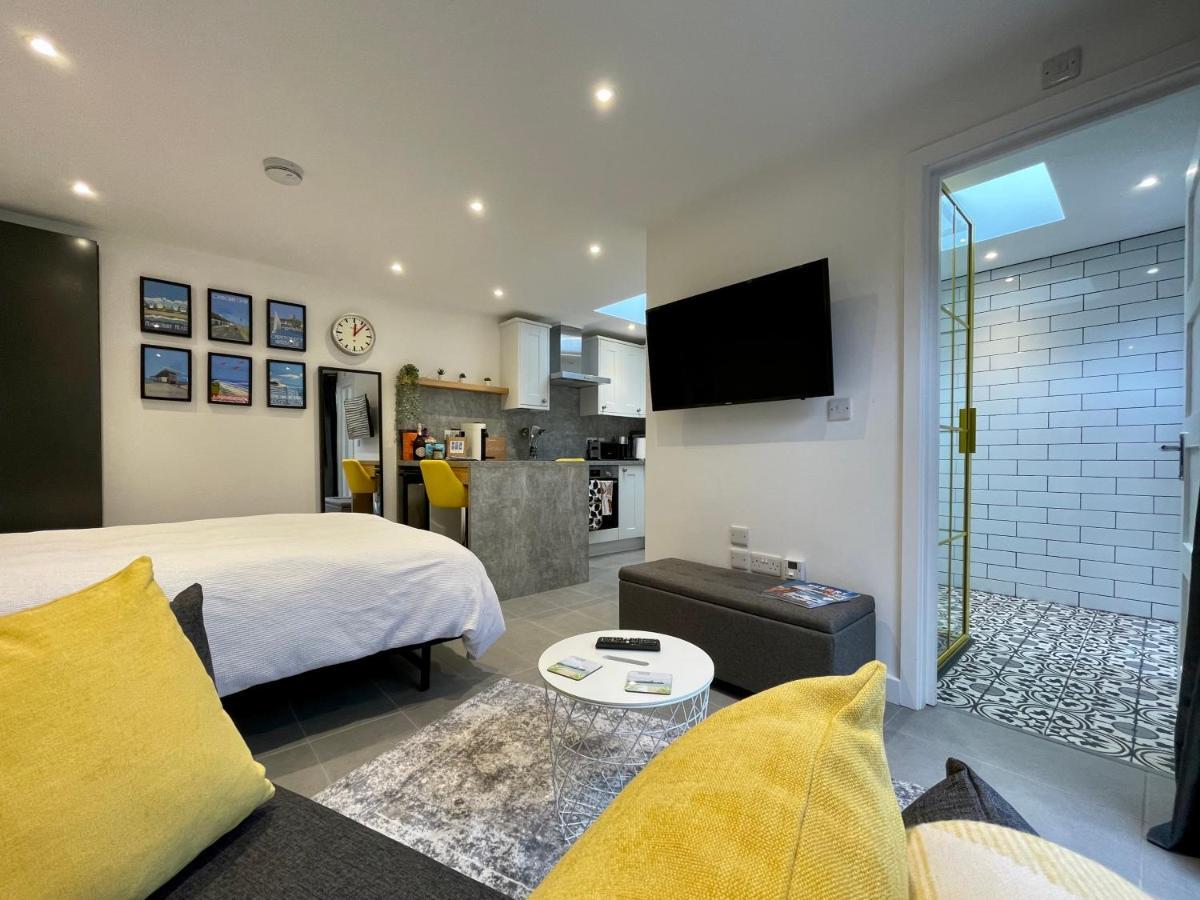 Tiny Home, Boscombe Manor * Bournemouth