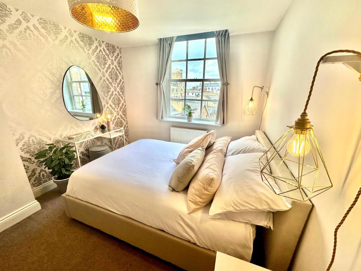 Apartment Elegant Town Centre - Close To