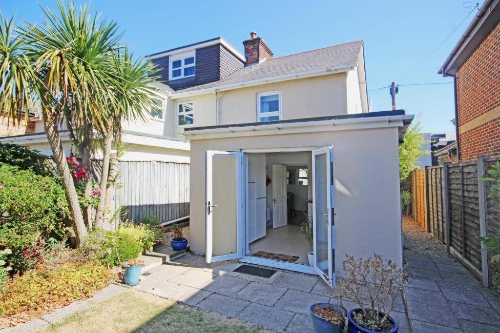 Bournecoast - Lovely Two Bedroom Victorian - Garden - Wifi - Hb8500 Holiday home Bournemouth