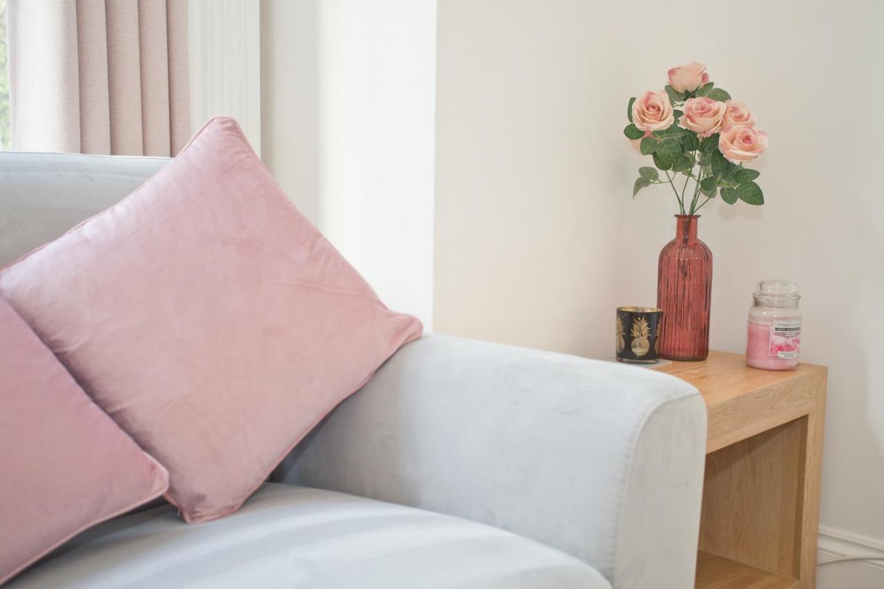 Apartment Chine - Beautiful Location Next To The