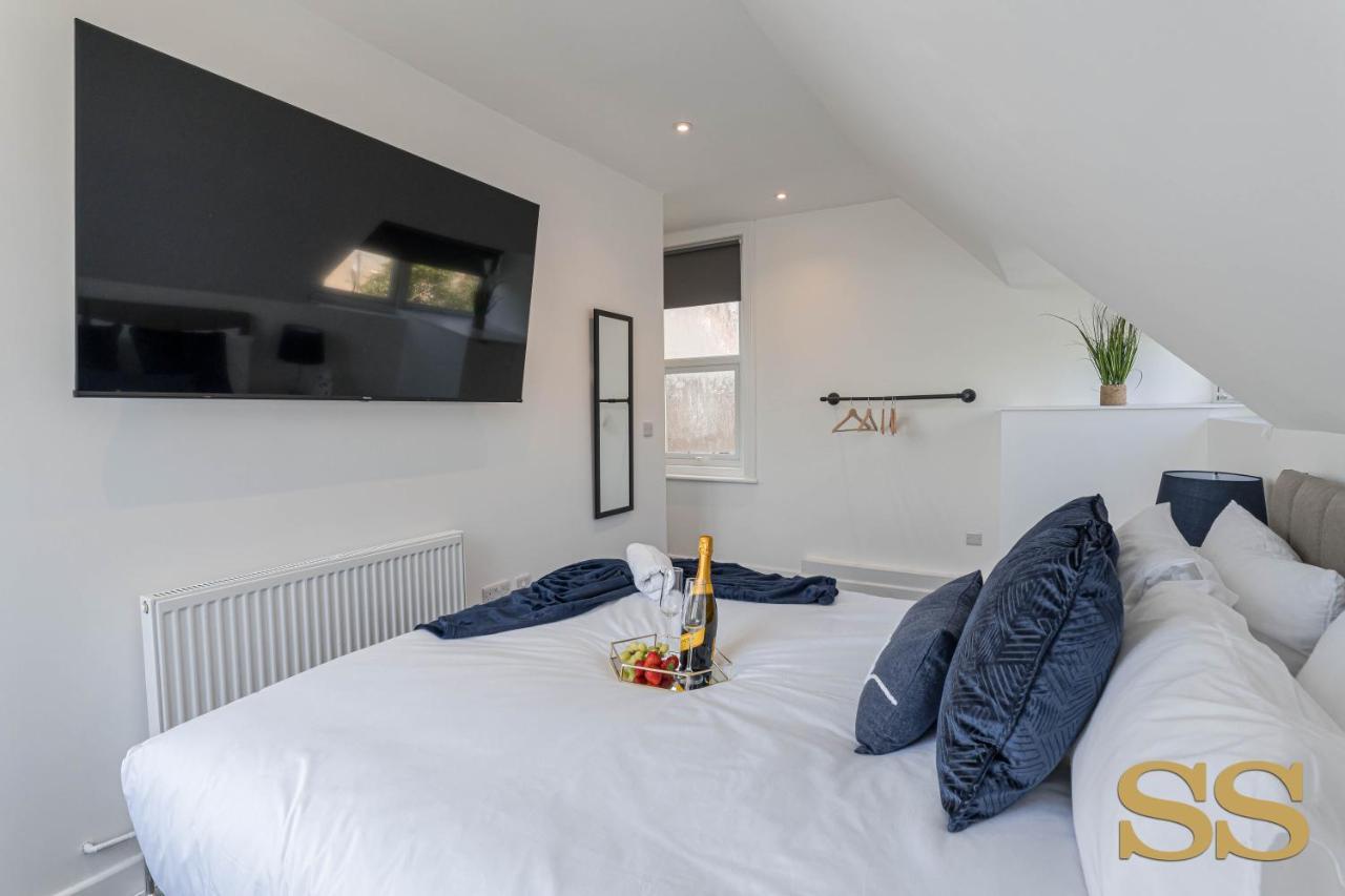 The Hideaway: Beachside Retreat With O2 Academy Access Apartment *