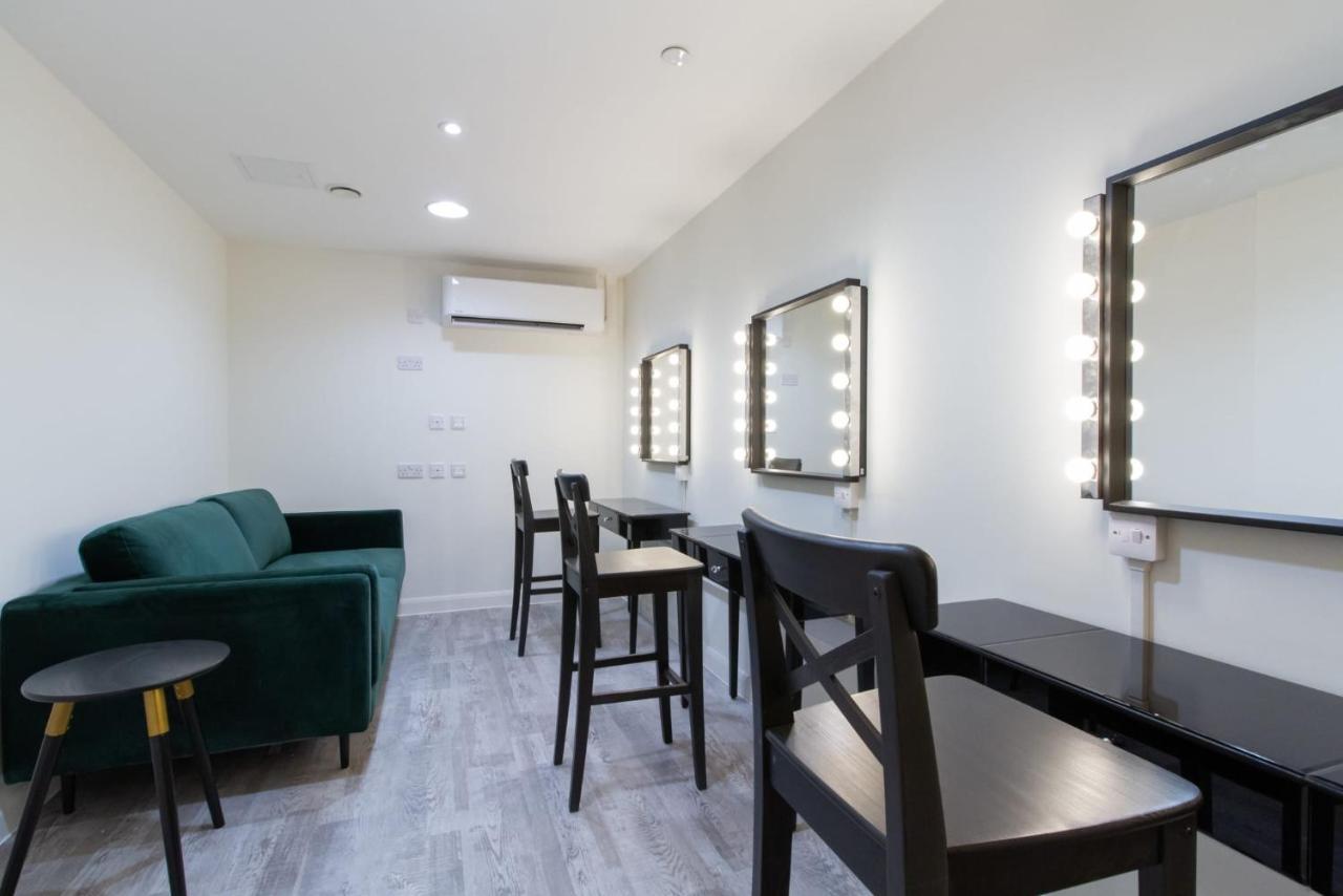 Inviting Private Ensuite Bedrooms At Skyline In Bournemouth