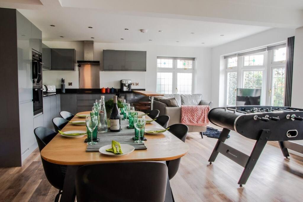 Luxury Bmth House With Hot Tub. Stunning! * Bournemouth