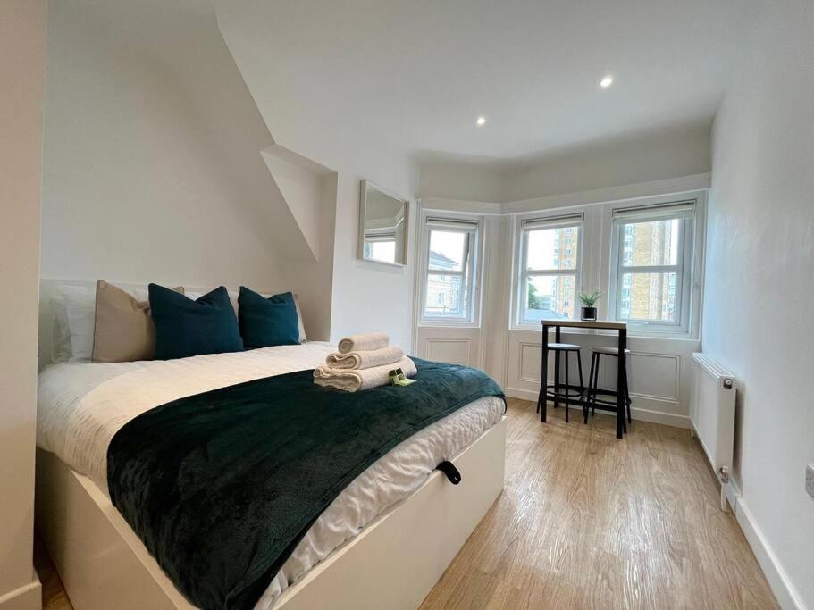 Apartment 310, The Kove, West Hill Road *
