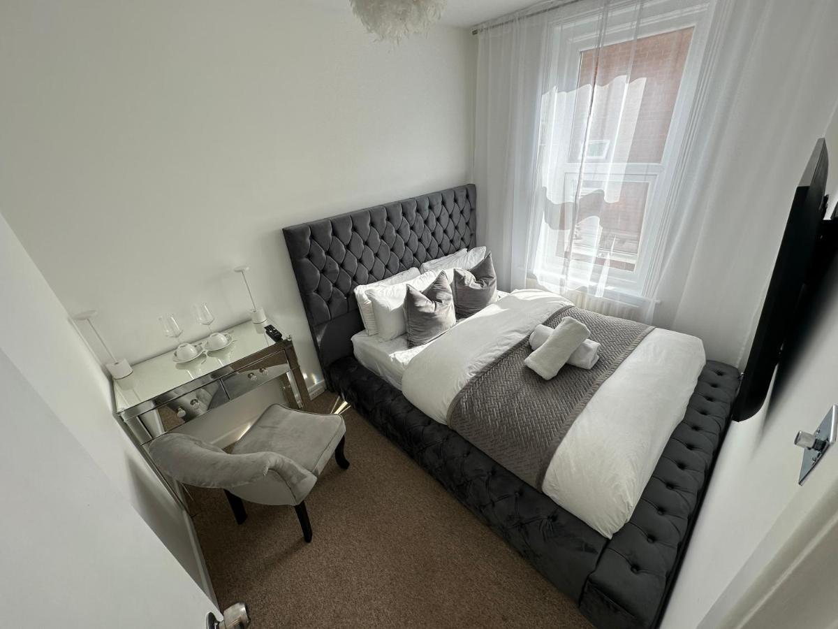 Guest house The Smaller New Refurbished Ensuite 5min From Parking In Bournemouth