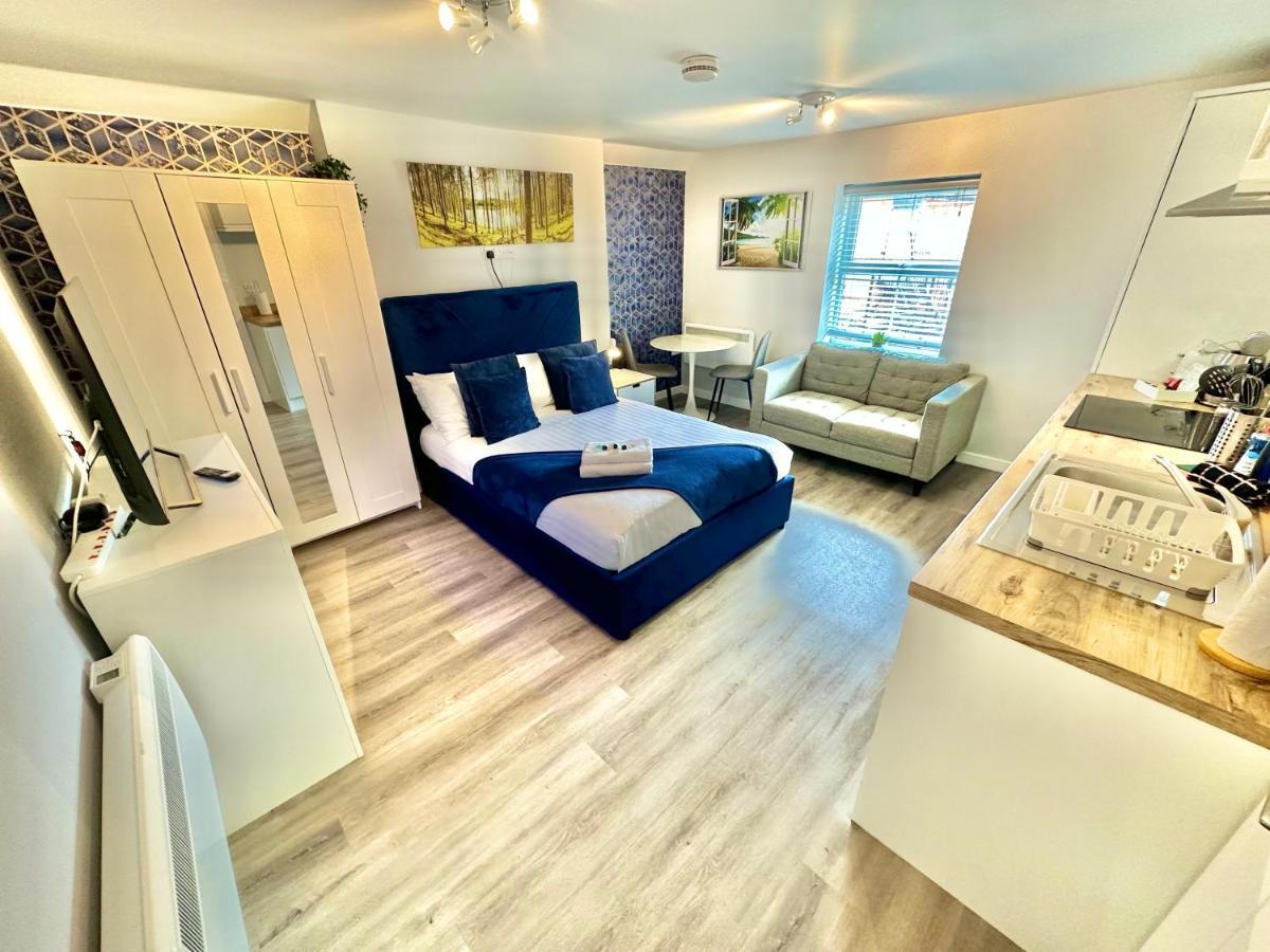 Apartment Cozy Downtown Retreat - With Short Walk To