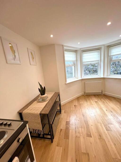 Apartment B1, The Kove *