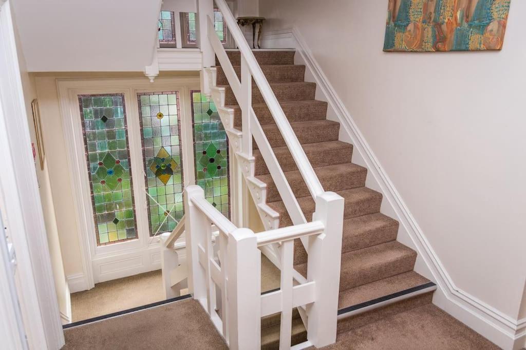 The By The Sea, Sleeps 32