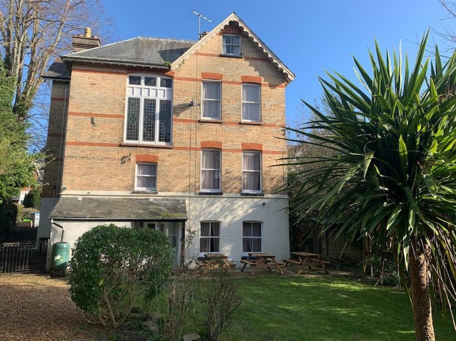 Holiday home The By The Sea, Sleeps 32