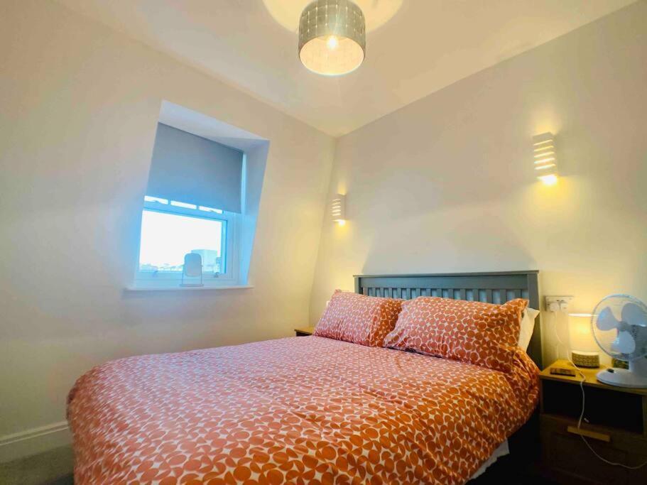 Lovely Central Flat 10 Minute To Beach Apartment