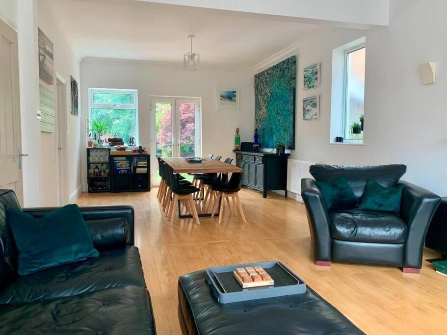 Bournecoast Family With Garden -wifi -hb8530 *