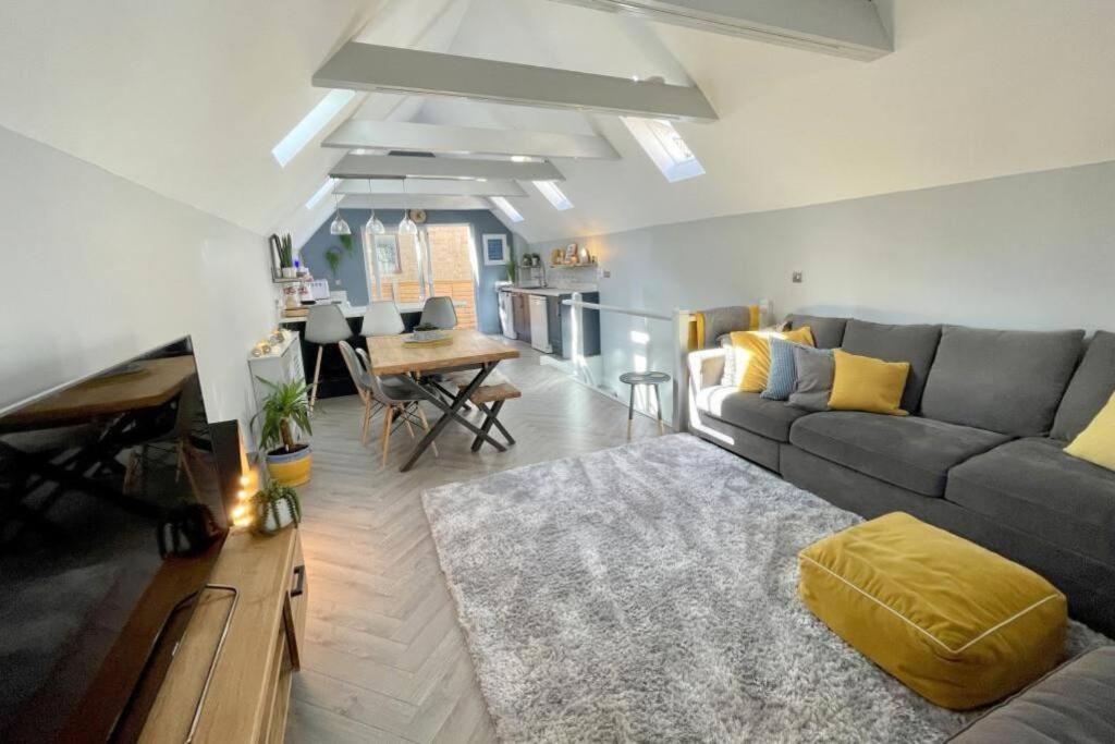 Holiday home Bournecoast: Beautiful Two Bed Coach House-hb5458