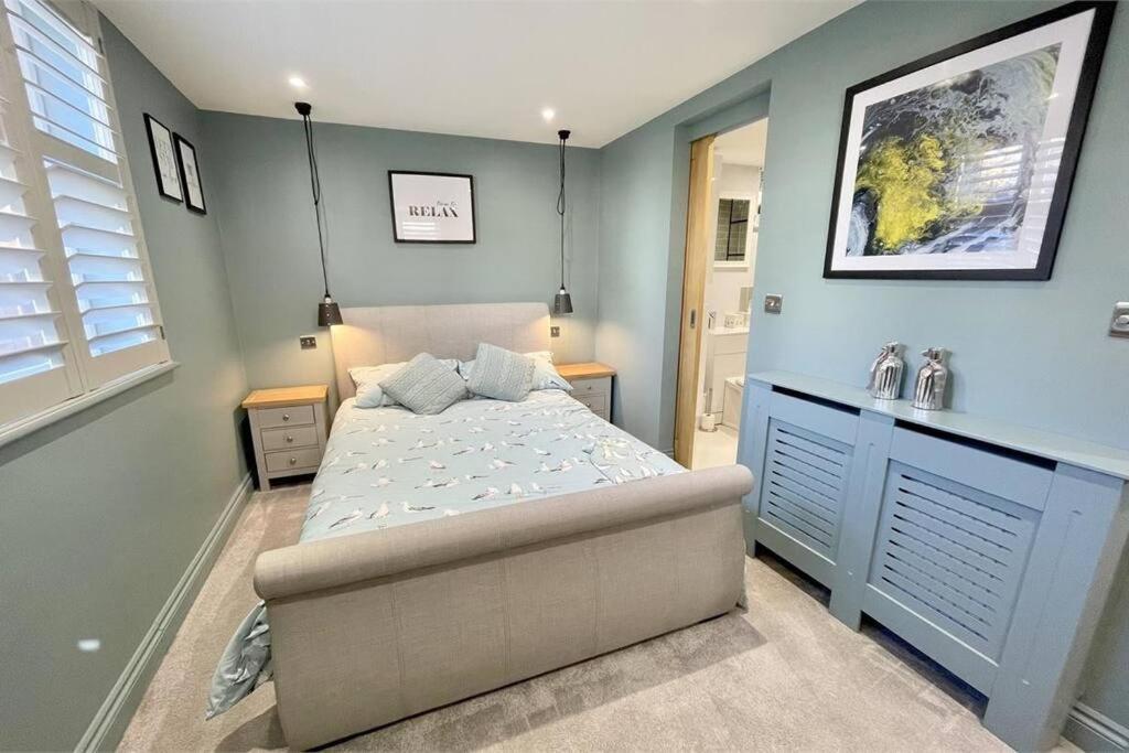 Bournecoast: Beautiful Two Bed Coach House-hb5458 Holiday home Bournemouth