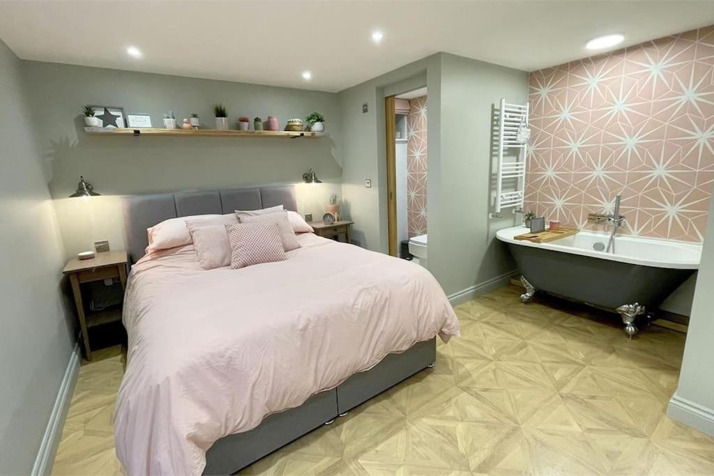 Holiday home Bournecoast: Beautiful Two Bed Coach House-hb5458 Bournemouth