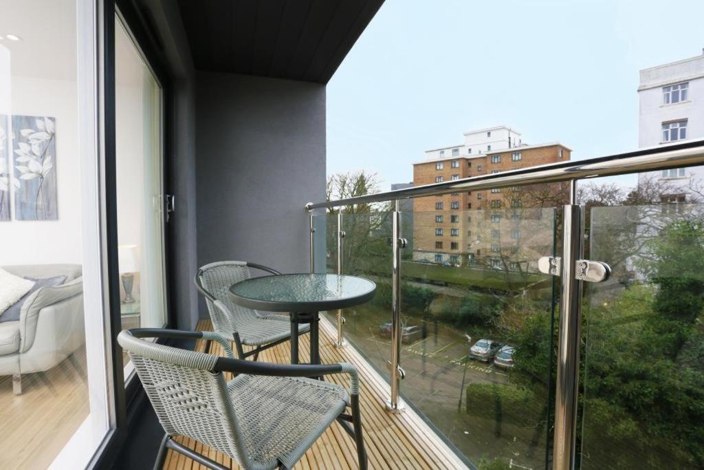 Apartment Bournecoast: Modern Flat Near Town Centre - Fm6275 Bournemouth