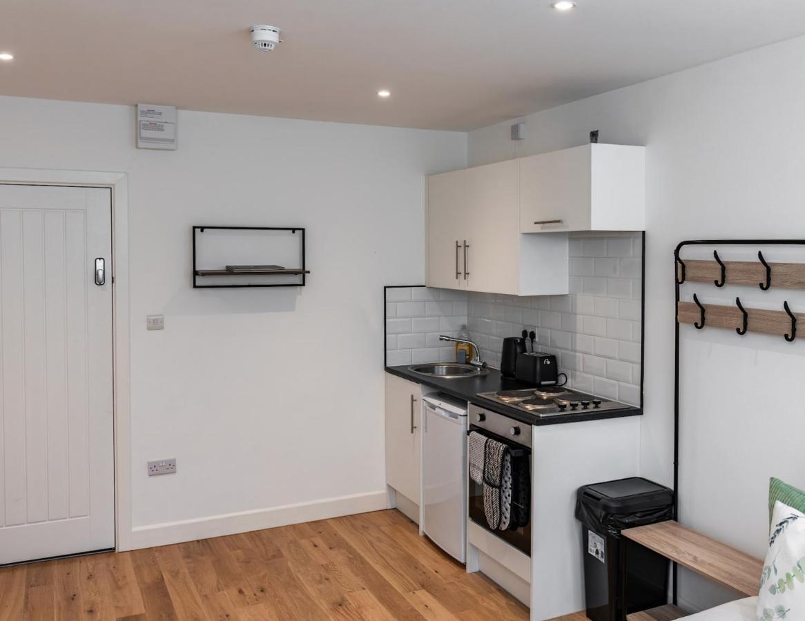 Apartment B3, The Kove *
