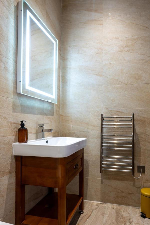 Apartment Reef9 - Modern Flat, 5 Mins From Beach, Centre And International Centre *