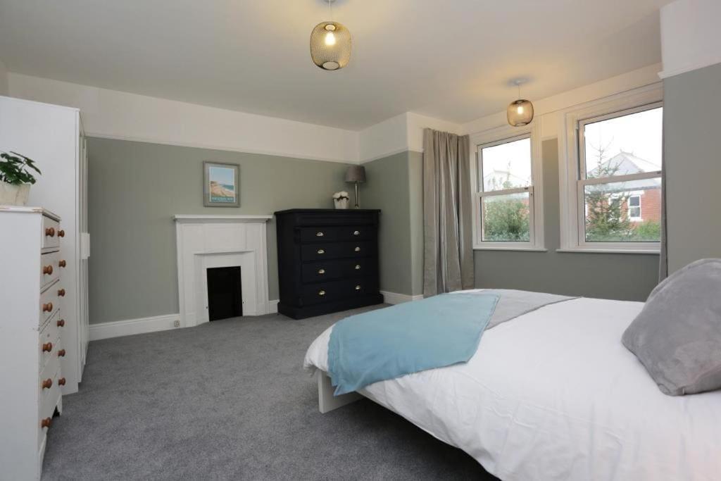 Bournecoast - Spacious Flat Near Shops/beach-fm182 * Bournemouth