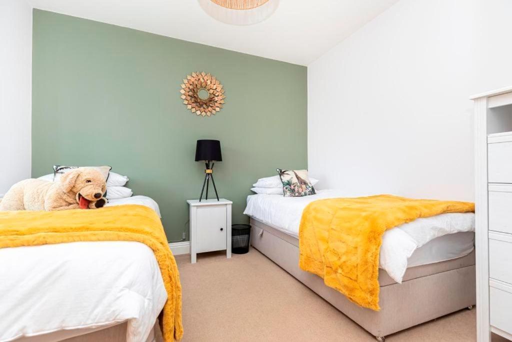 Bournecoast: Near River And -hb5845 Holiday home