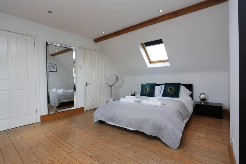 Bournecoast: With Snug-games Room-garden-3114 * Bournemouth