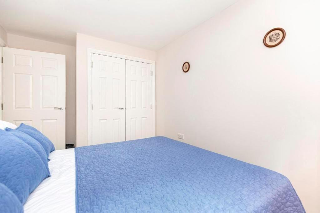 Apartment Bournecoast: Short Walk To Sandy Beaches - Fm3070 *