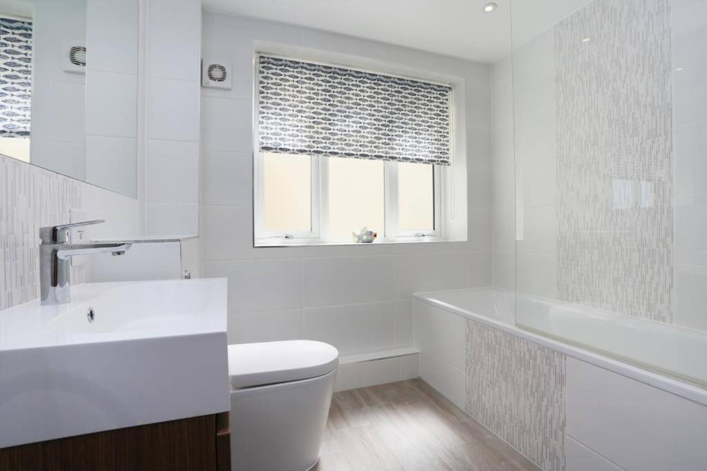 Bournecoast: Flat With Panoramic Sea Views- Fm6180 Apartment *