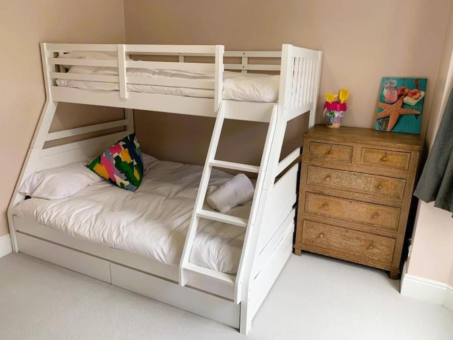 Apartment Bournecoast - 2 Bedroom Stylish - Fm9560 Bournemouth