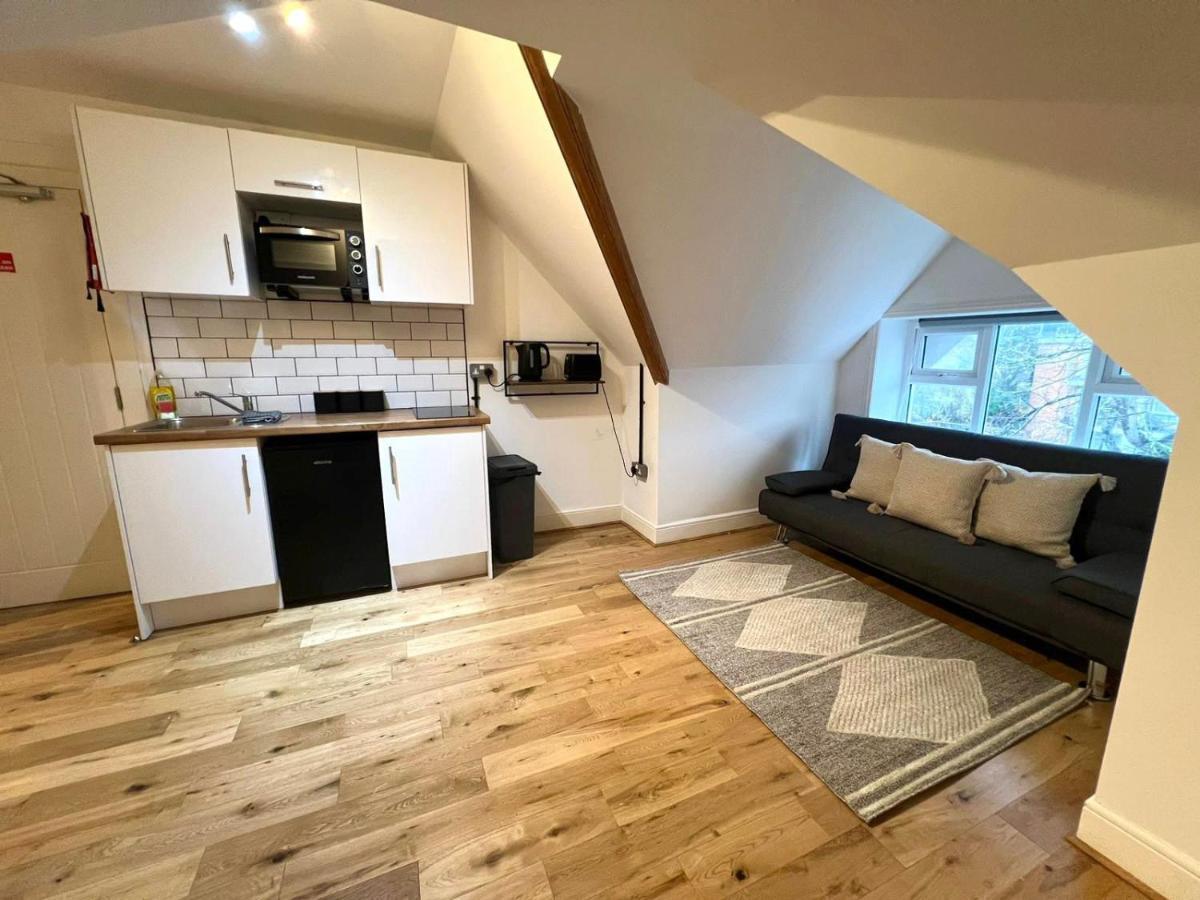 Flat 20, 10 St John's Apartment Bournemouth