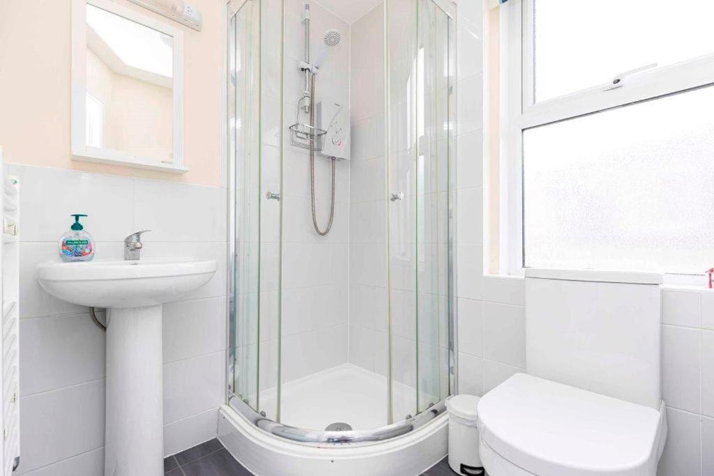 Apartment Bournecoast- Near Town Centre And With Hut - Fm6114 *