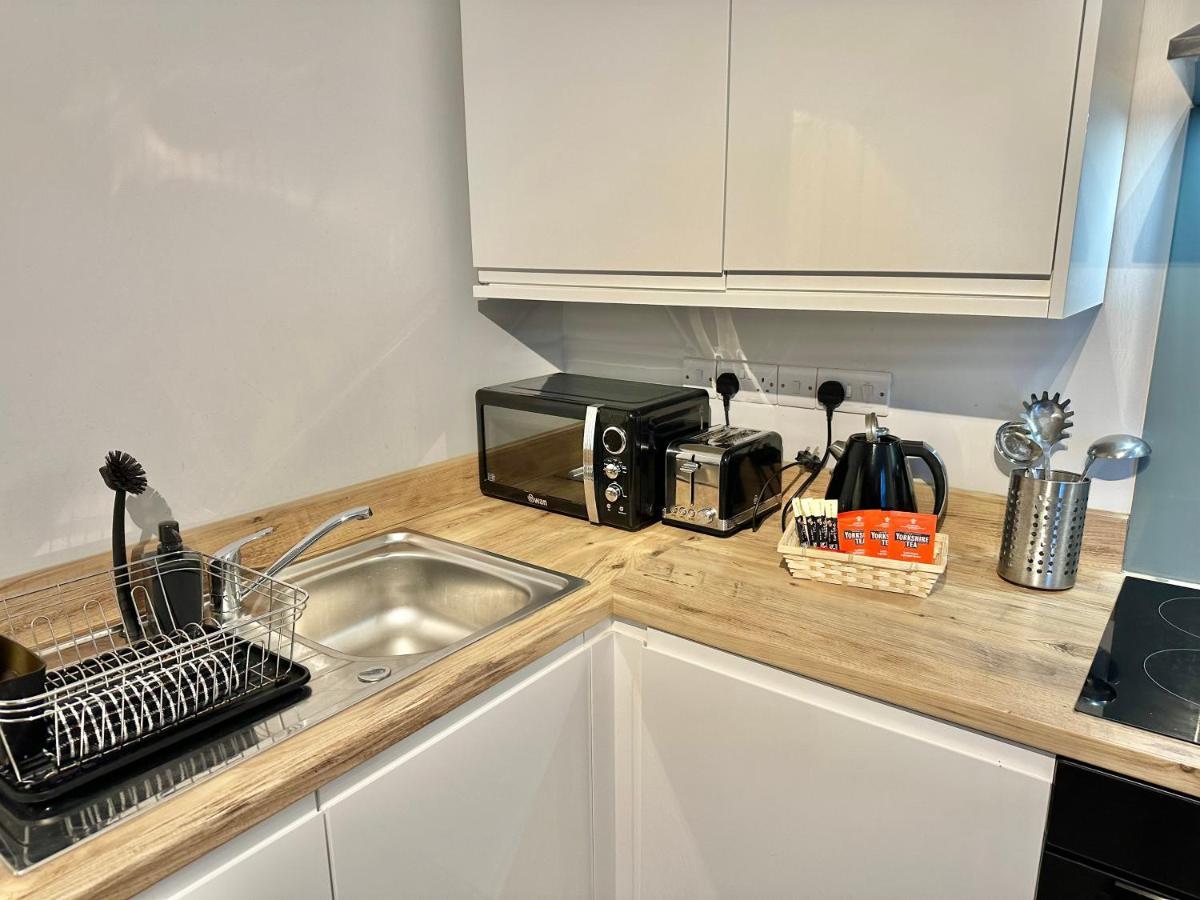 Apartment Serenity Retreat - Tranquil Close To