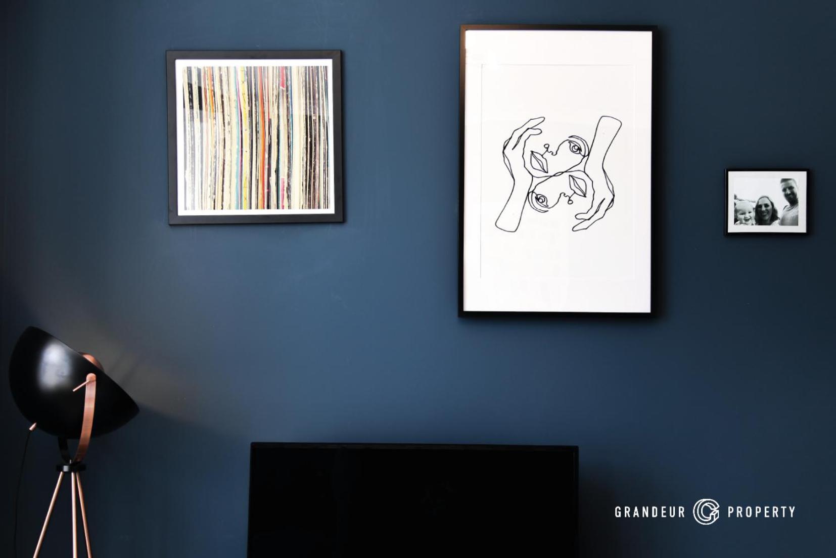Apartment The Blue Bank By Grandeur