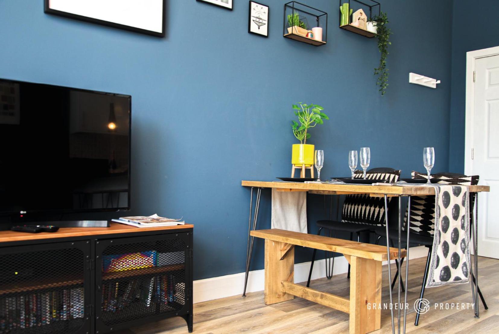 The Blue Bank By Grandeur Apartment