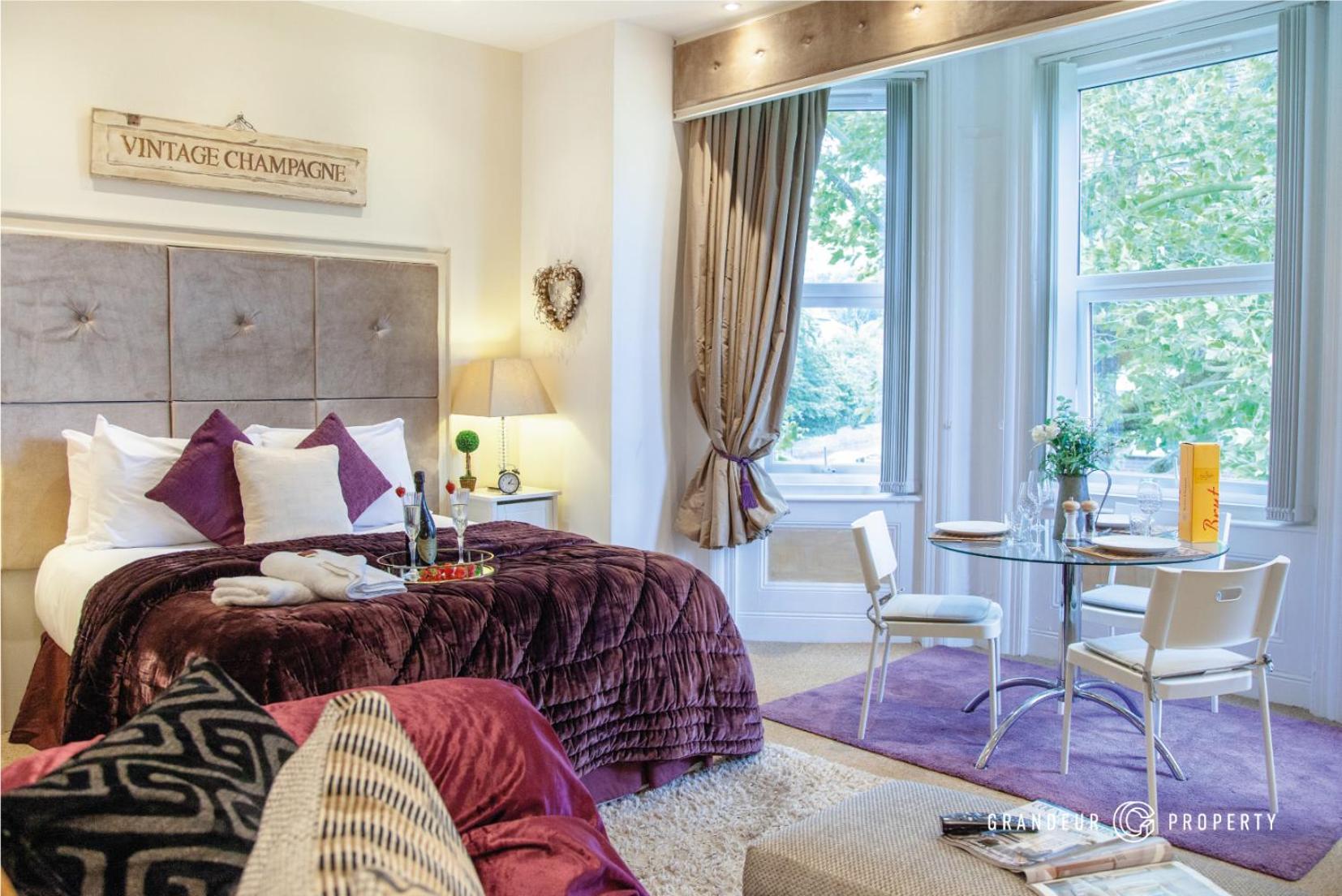 Treetop By Grandeur Property Apartment