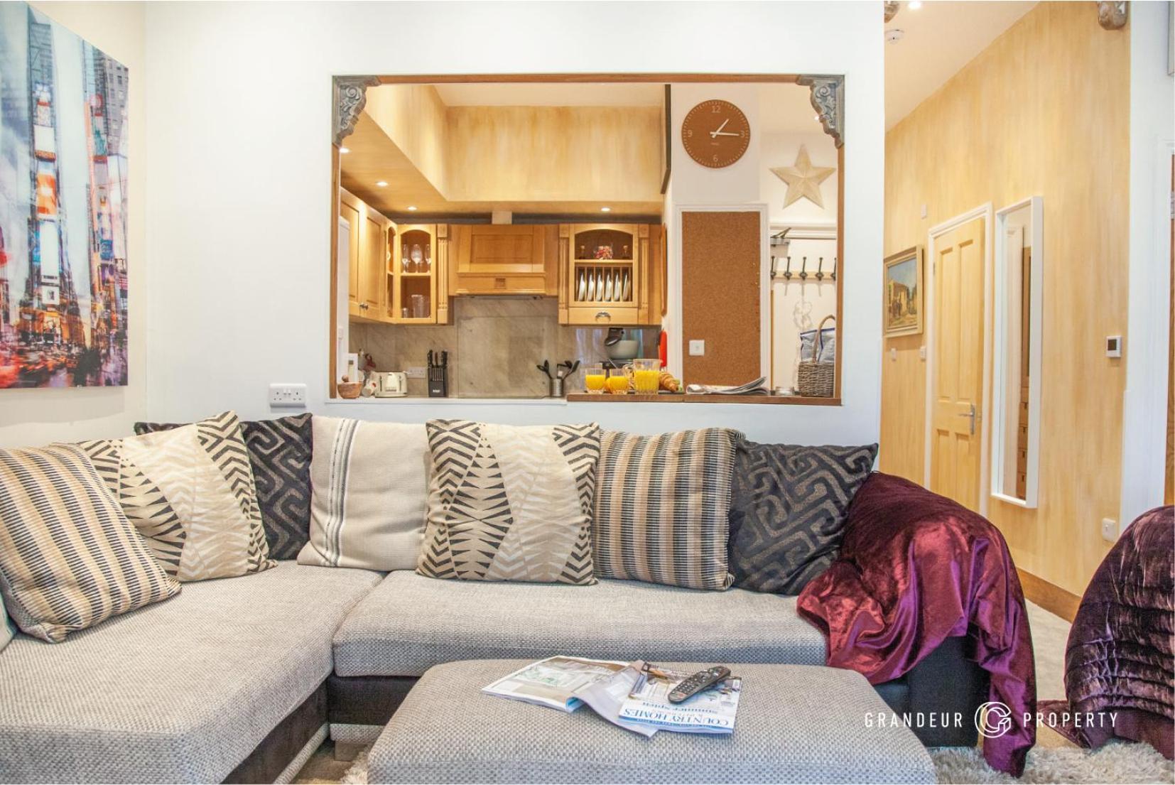 Apartment Treetop By Grandeur Property