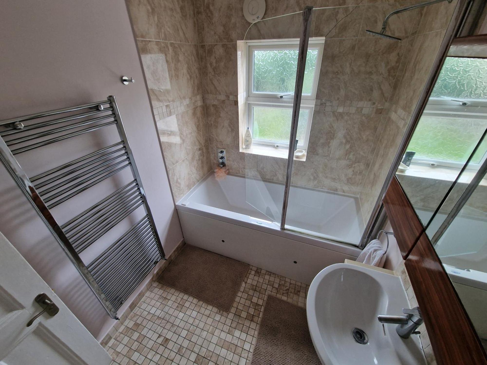 Great In A Beautiful And Cosy House *