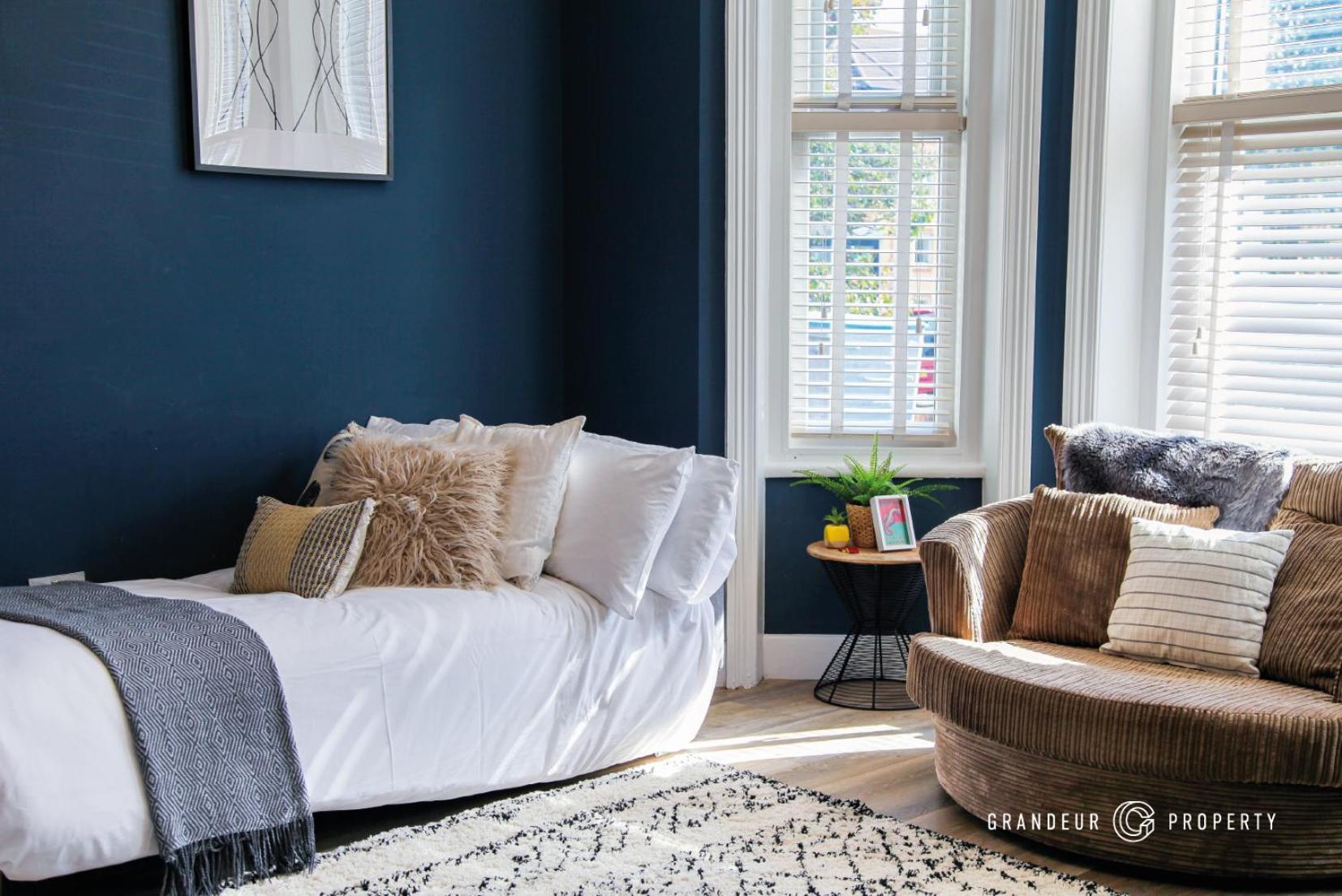 The Blue Bank By Grandeur Apartment