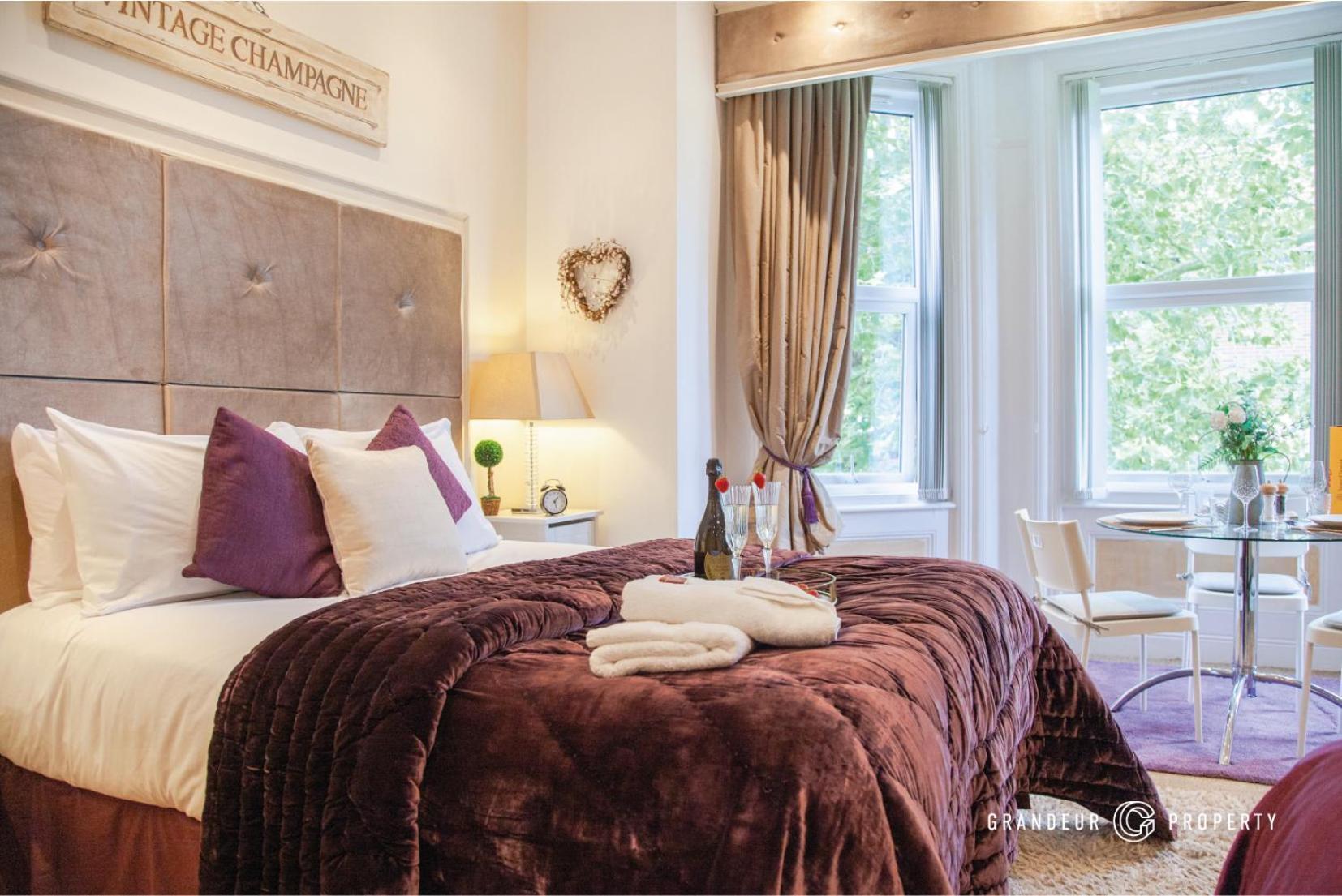 Treetop By Grandeur Property *